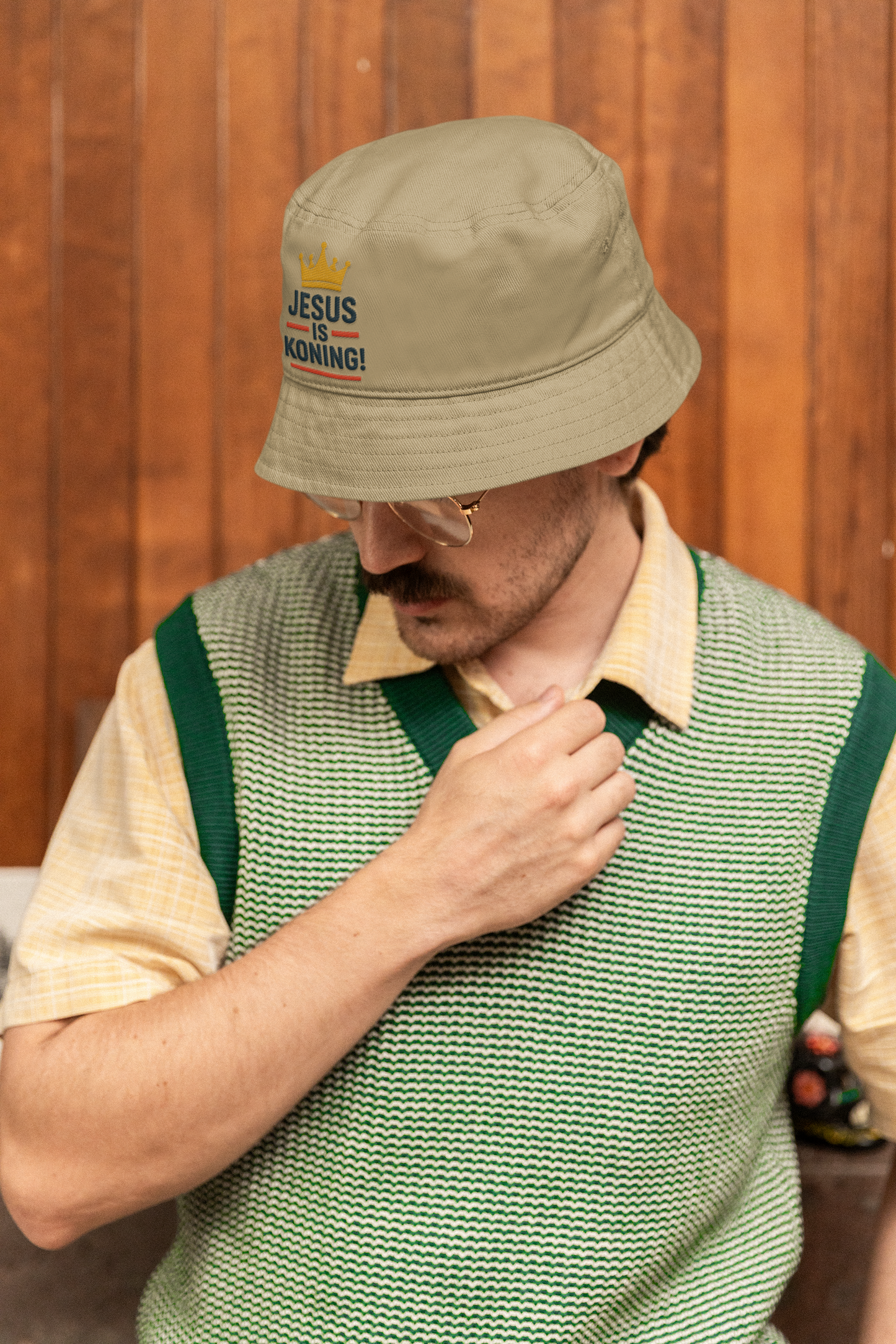 “Jesus is Koning” Bucket Hat